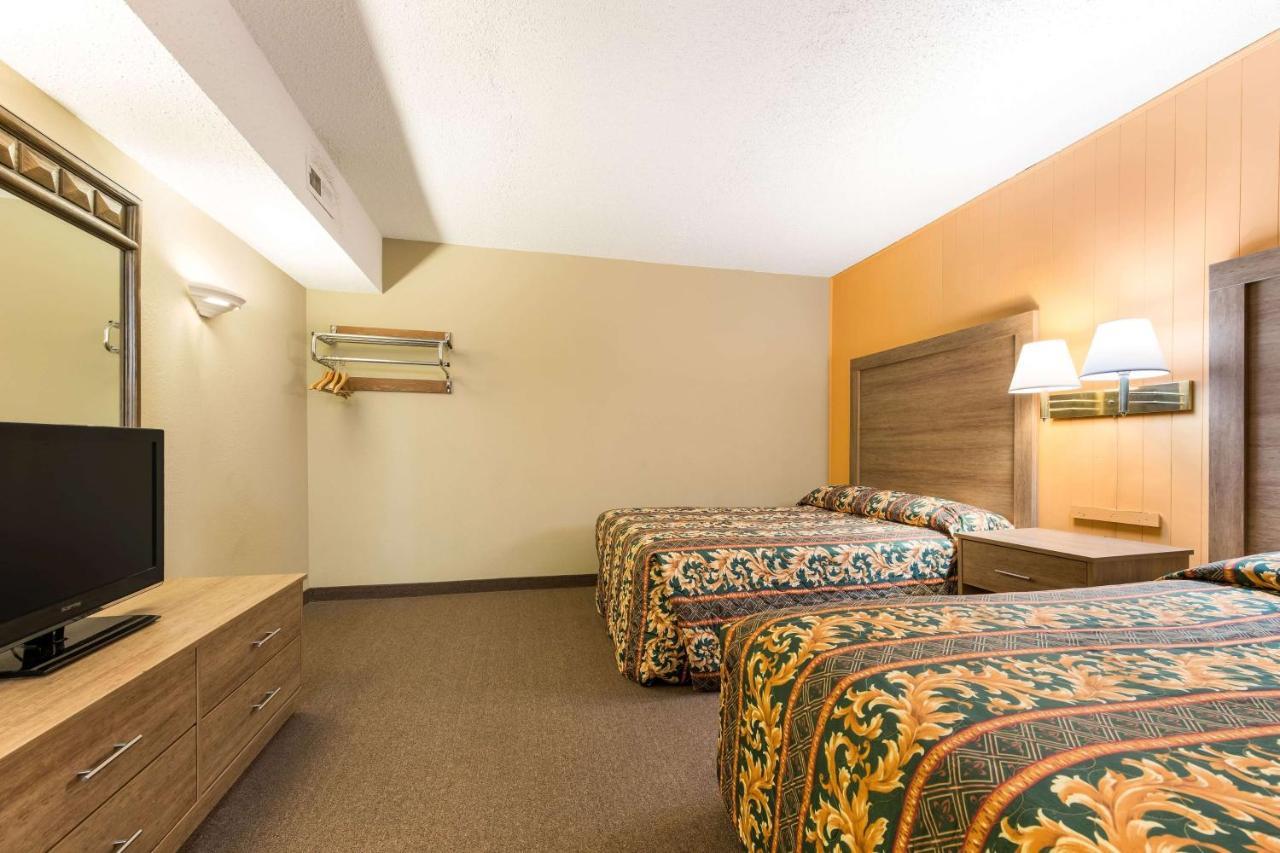 The Wander Hotel Gatlinburg Exterior photo